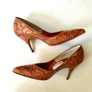 Tooled vintage heels
